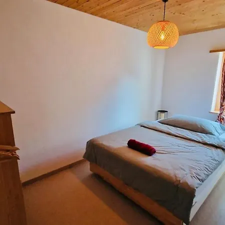 Tatta's Bijou Ground Floor Degen