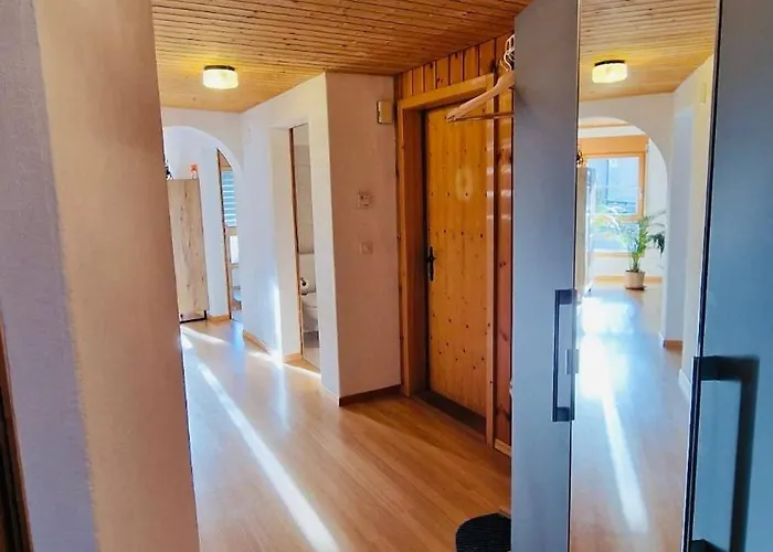 Tatta's Bijou Ground Floor Degen