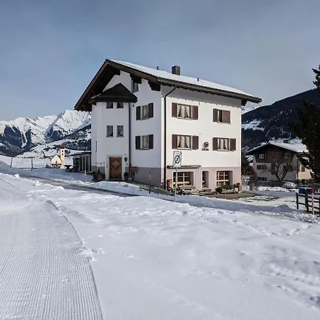 Tatta's Bijou Ground Floor アパート Degen